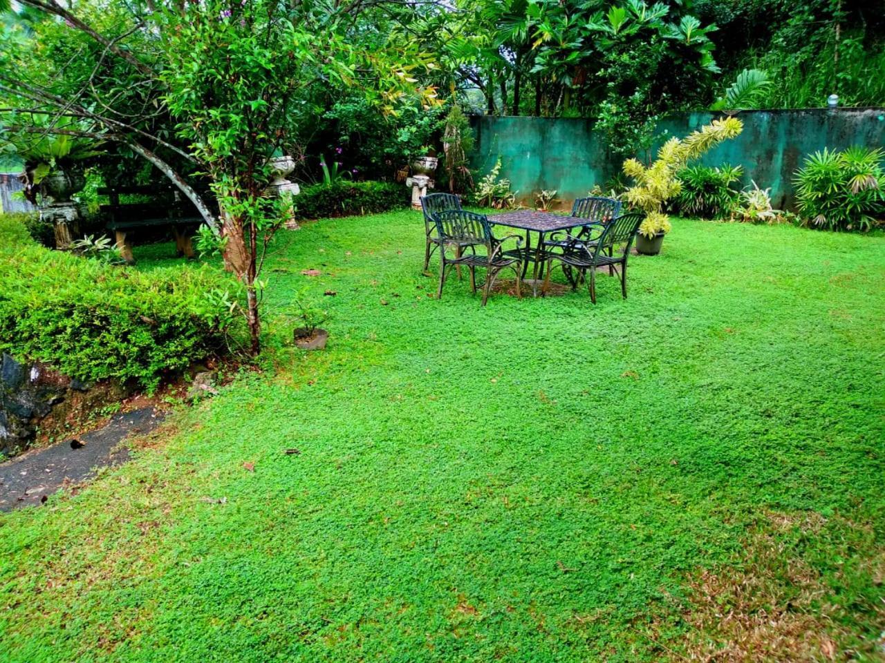 Salmanel Resort Ratnapura Kültér fotó
